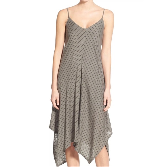 Splendid Dresses & Skirts - 507 splendid striped asymmetrical shift dress